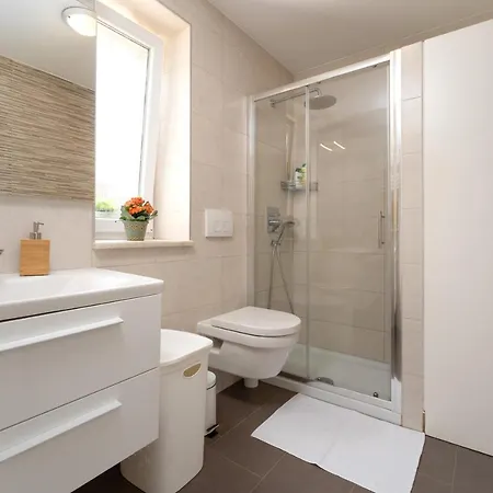 Daulos * Novigrad Istria