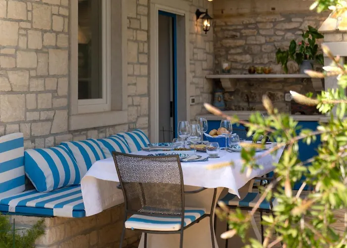 Daulos * Novigrad Istria
